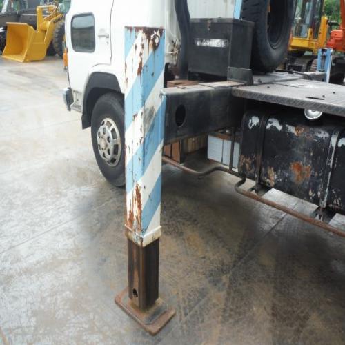 TADANO TRUCK CRANE